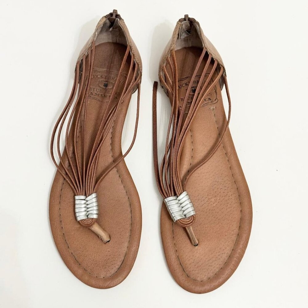 Lucky Brand Caramel T Strap Sandals Size 7 - 1 broken strap